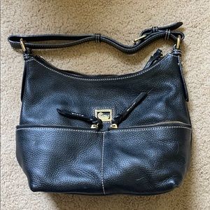 Black leather Dooney and Bourke bag